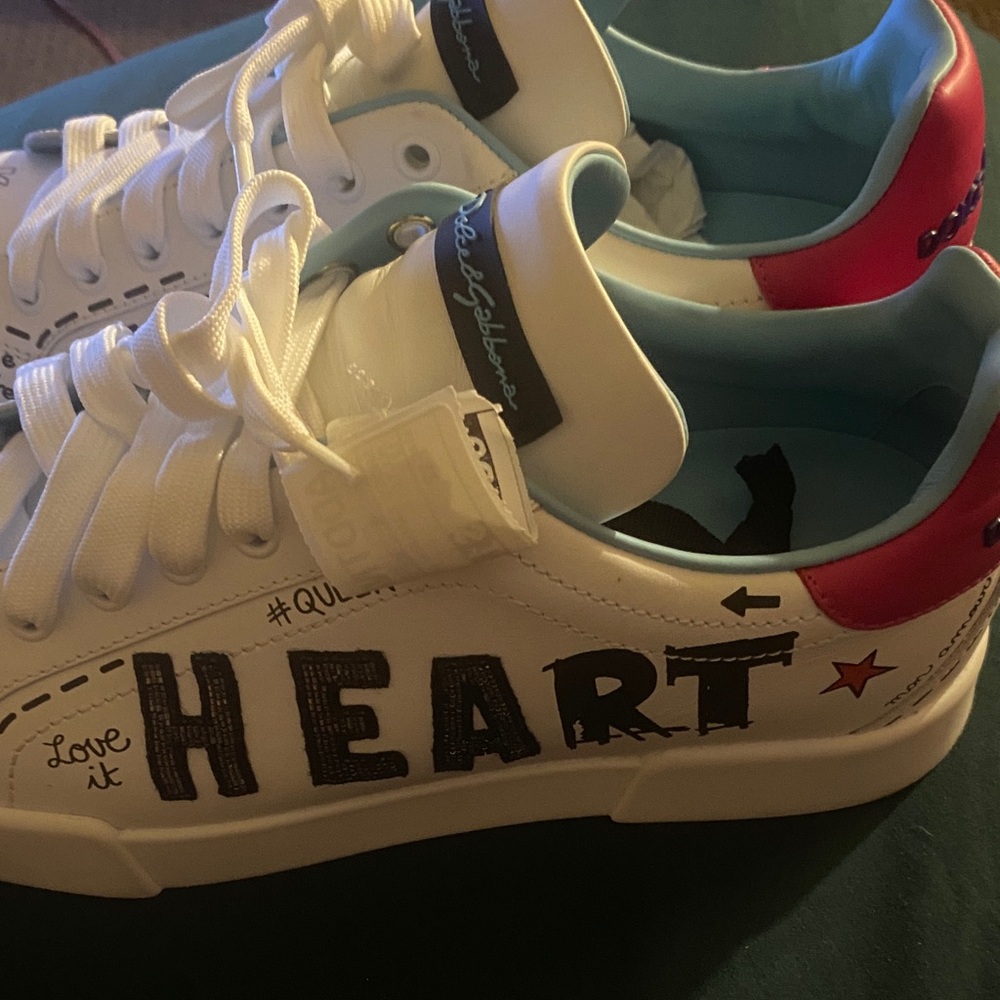 Dolce & Gabbana Love Graphic Sneakers - White and Red - Picture 10 of 12